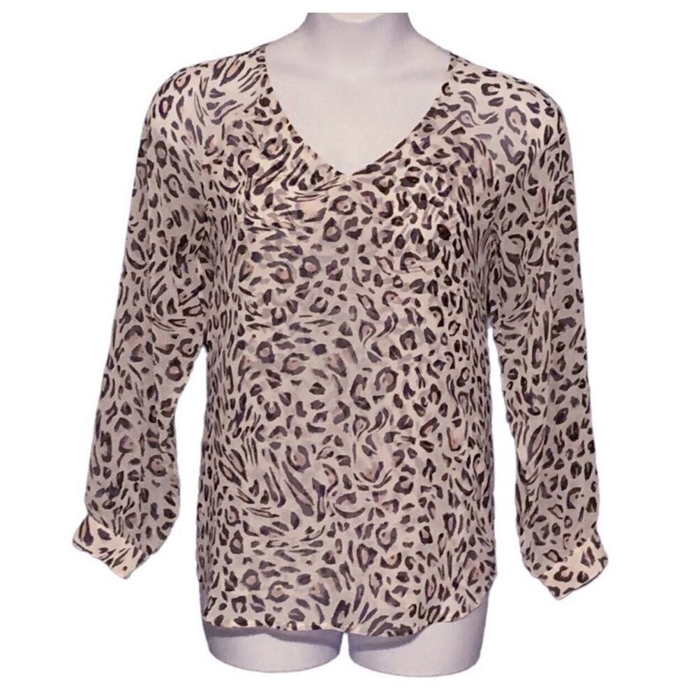 CAbi Animal Print Tunic Top Size Medium V Neck Purple Pink Long Sleeve Lined